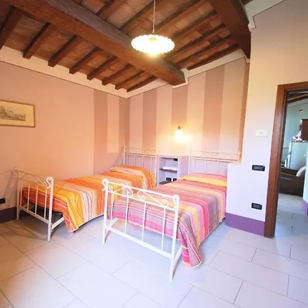 Spoleto-poolside Slps 20, One Hour To Rome, Fabulous Gardens, Bbq Area, Pool Villa