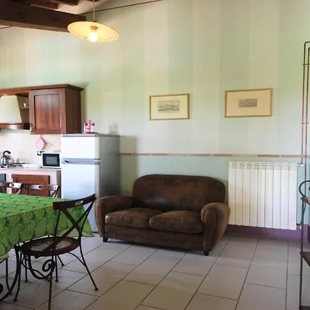 Spoleto-poolside Slps 20, One Hour To Rome, Fabulous Gardens, Bbq Area, Pool Villa Spoleto