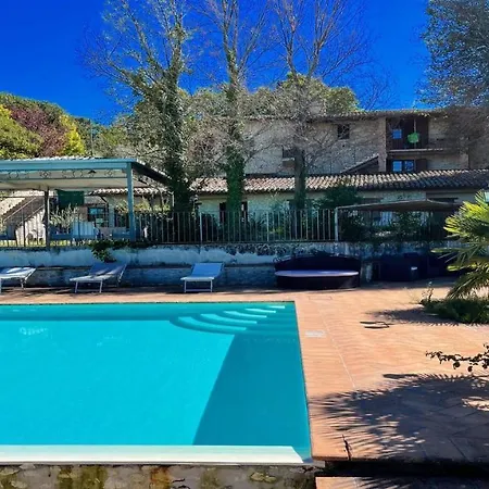 Villa Spoleto-poolside Slps 20, One Hour To Rome, Fabulous Gardens, Bbq Area, Pool Spolète