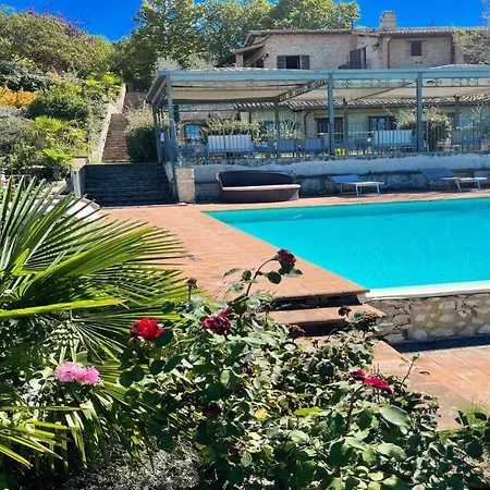 Spoleto-poolside Slps 20, One Hour To Rome, Fabulous Gardens, Bbq Area, Pool