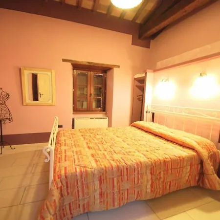 Spoleto-poolside Slps 20, One Hour To Rome, Fabulous Gardens, Bbq Area, Pool Villa
