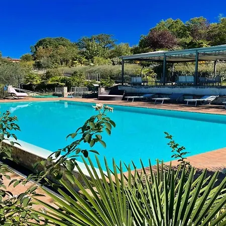 Spoleto-poolside Slps 20, One Hour To Rome, Fabulous Gardens, Bbq Area, Pool