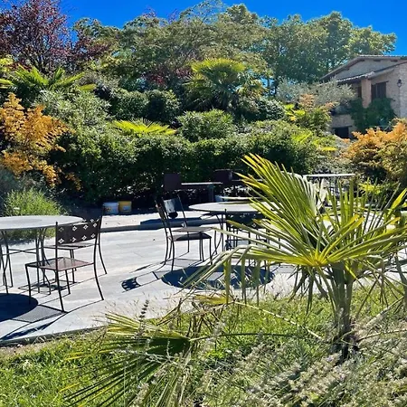 Spoleto-poolside Slps 20, One Hour To Rome, Fabulous Gardens, Bbq Area, Pool Villa Spoleto