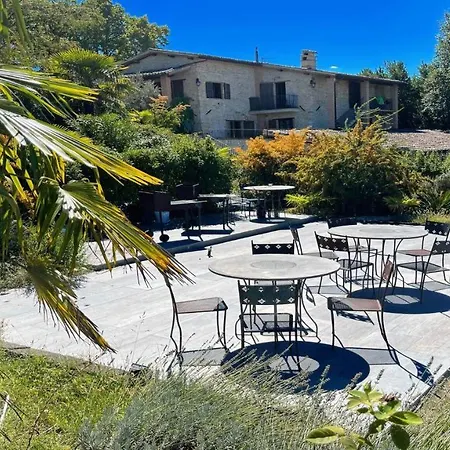 Spoleto-poolside Slps 20, One Hour To Rome, Fabulous Gardens, Bbq Area, Pool Villa Spoleto