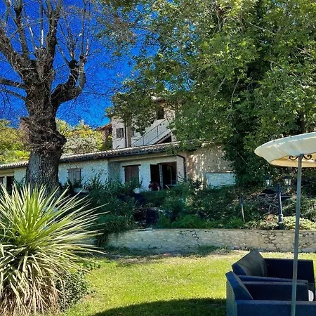 Spoleto-poolside Slps 20, One Hour To Rome, Fabulous Gardens, Bbq Area, Pool Villa